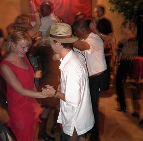 Salsa in der Vielharmonie (anklicken zum Vergröern, mit ALT+F4 wieder schliessen)