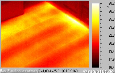 W&auml;rmebild: Fussbodenheizung - Infrarotaufnahme / W&auml;rmebild / Thermografische Aufnahme