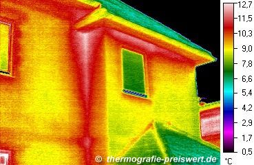 Geb�udethermographie: Thermographische Aufnahme / W&auml;rmebild: Haus