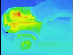Infrarotaufnahme / W&auml;rmebild / Thermografische Aufnahme: Gel&auml;ndewagen
