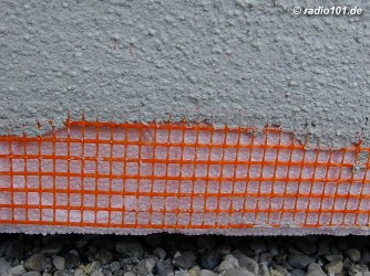 Netz &uuml;ber Styropor bzw. Styrodur-D&auml;mmplatten, verputzt